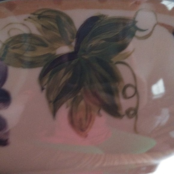 Large Melamine Serving Bowl w/Grape Design - Picture 6 of 7